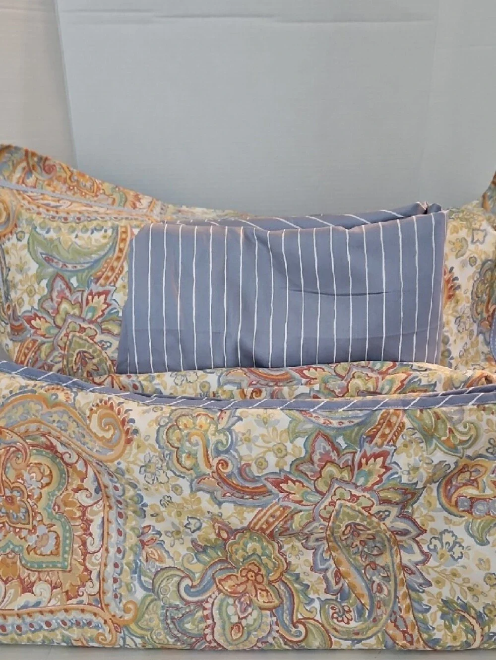Charter Club Collection Multi-Color Paisley Reverse Blue Stripe Full Duvet Set